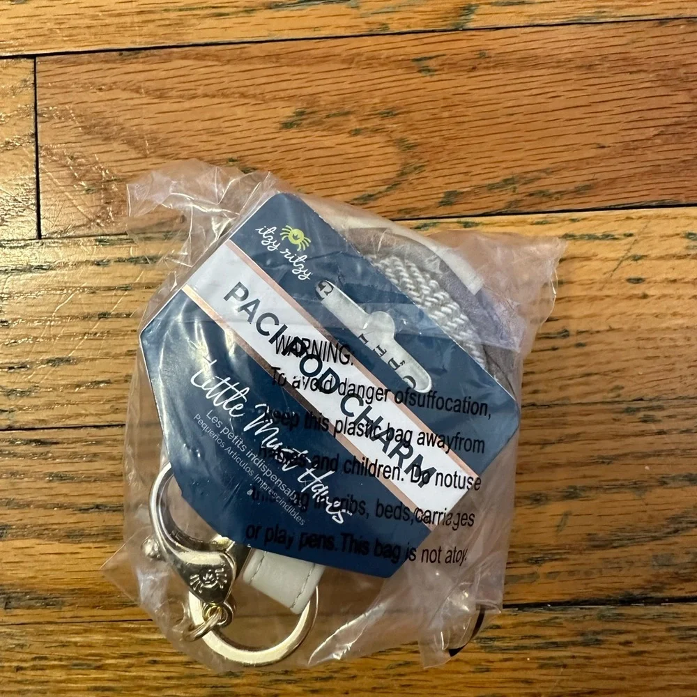 Itzy Ritzy Pacifier Charm Pod Taupe